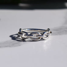 Load image into Gallery viewer, Medium Quetzal Ring