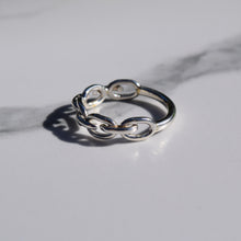 Load image into Gallery viewer, Medium Quetzal Ring