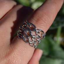 Load image into Gallery viewer, Large Quetzal Ring