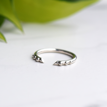 Load image into Gallery viewer, Raíz Cuff Ring