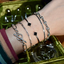 Load image into Gallery viewer, Twin Onyx Point Cuff Bracelet