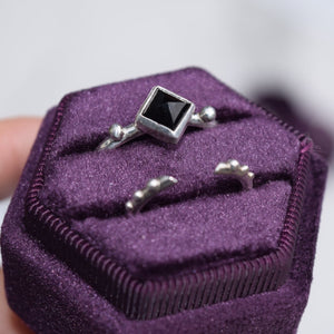 Onyx Point Double Dot Ring