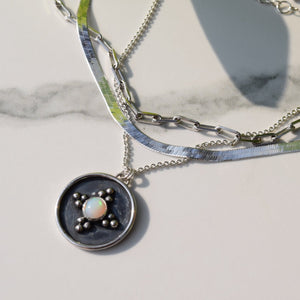 Herringbone Chain