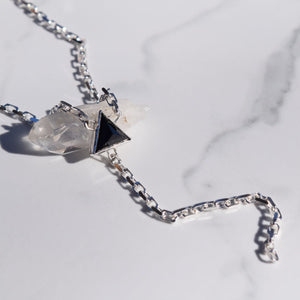 Onyx Lariat